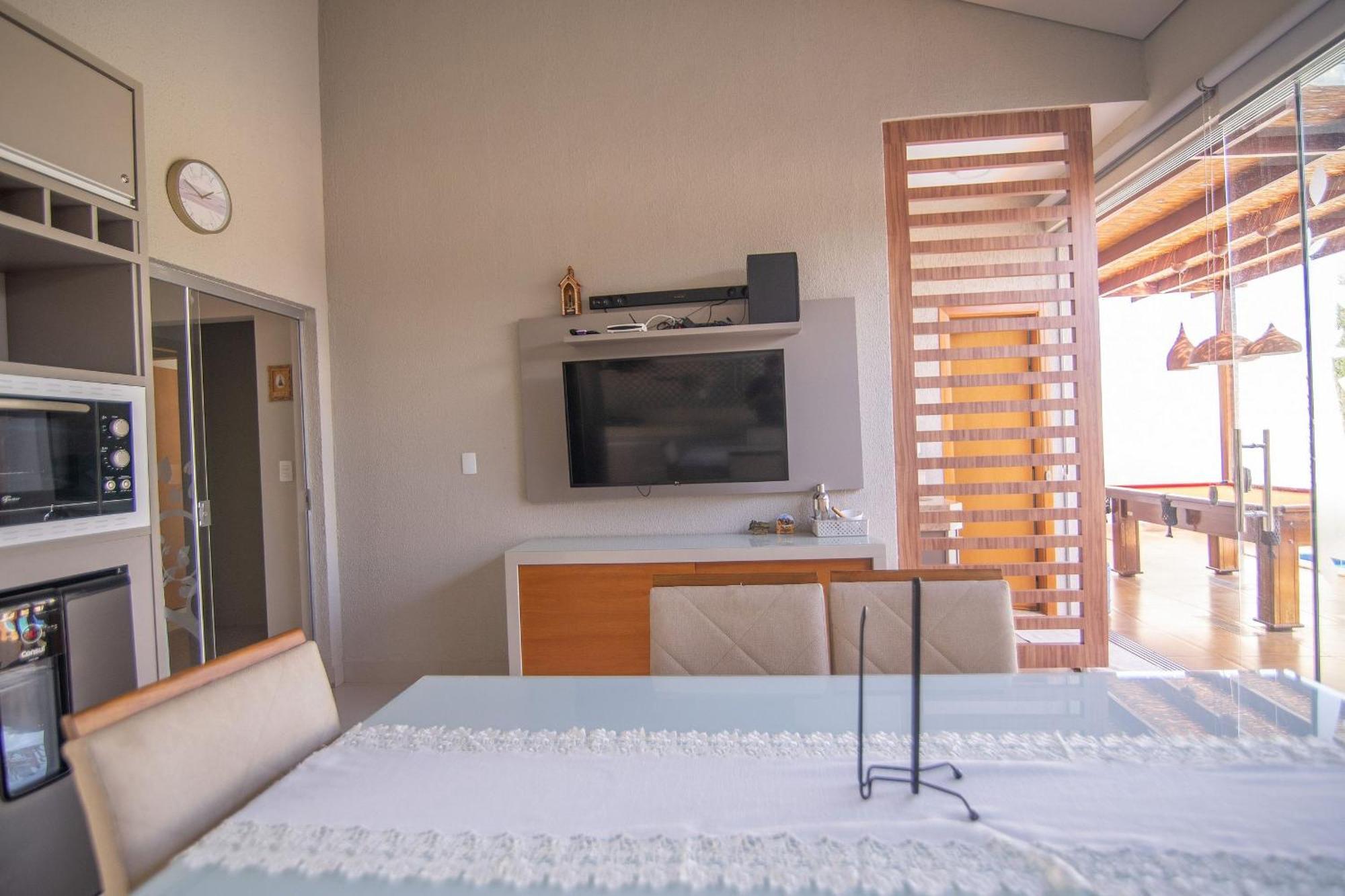 Casa de férias Casa Ipe - Luxo Em Cond Fechado C/piscina Aquecida *